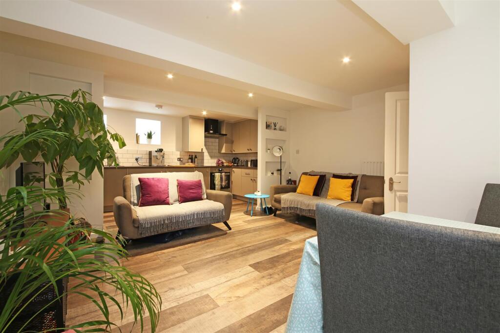 Main image of property: Hoyle Road, Tooting