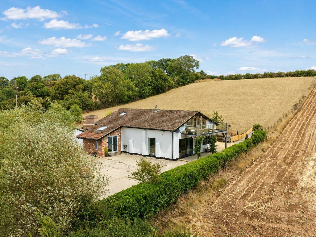 Main image of property: Oath, Curry Rivel 