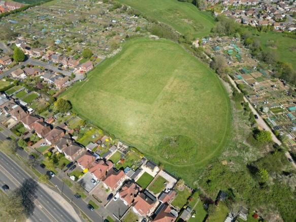 dji_fly_20250412_142014_369_ _photo.jpg