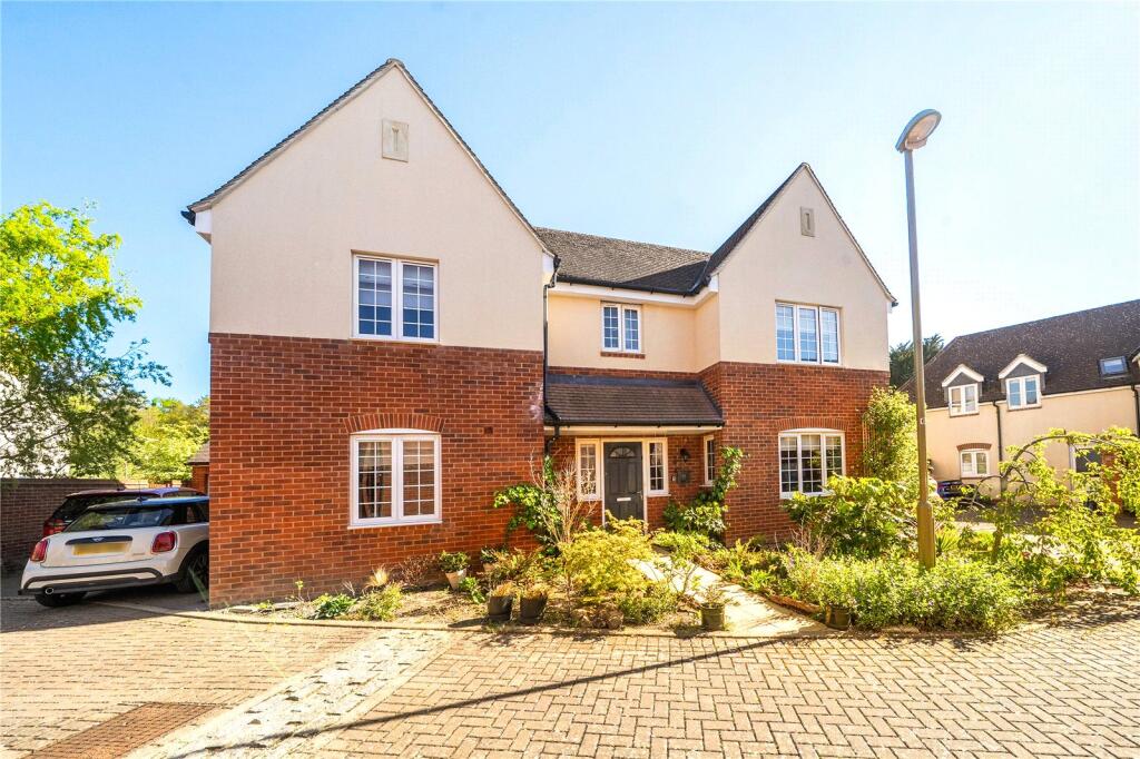 Main image of property: Seven Sisters Way, Cumnor, Oxford, OX2