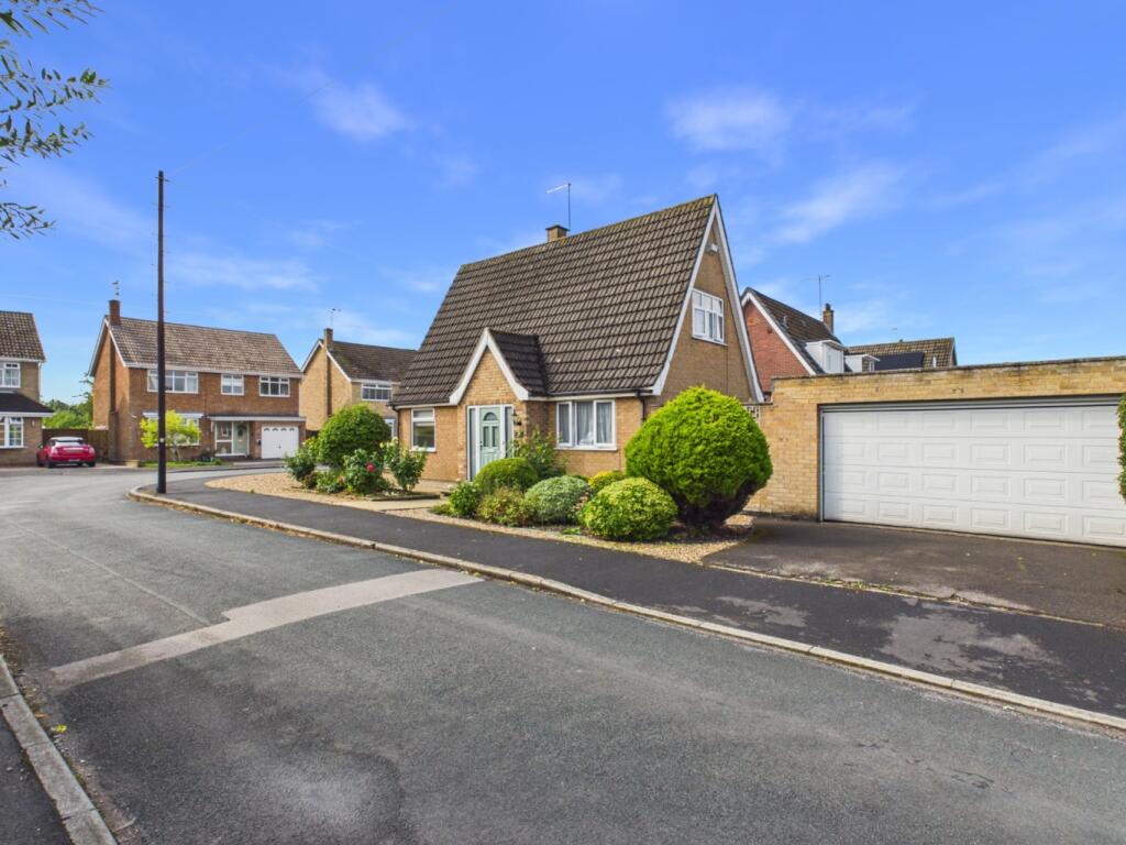 Main image of property: Orchard Croft, Cottingham, HU16 4HG