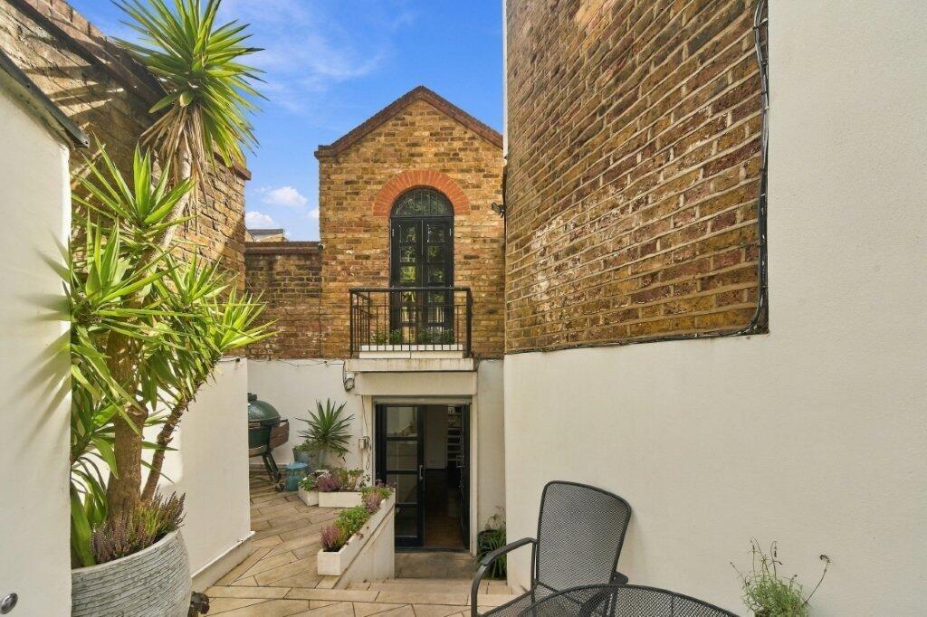 Main image of property: Prebend Street, Islington, London, N1