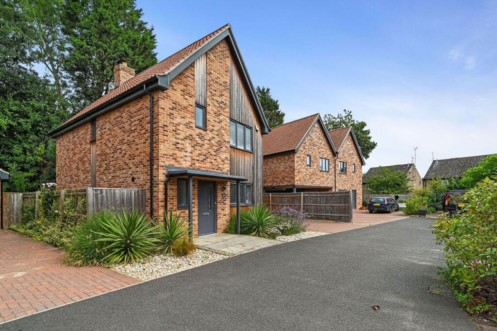 Main image of property: Nightingale Close, Melton, IP12