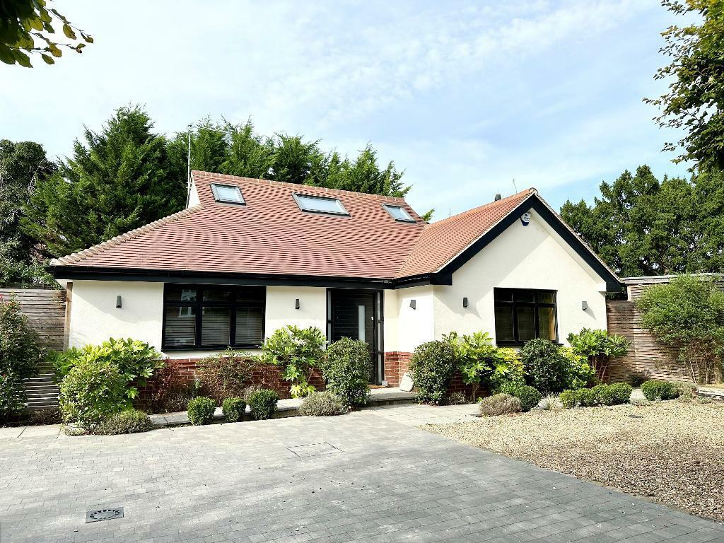 Main image of property: Elmfield Way, Sanderstead, Surrey, CR2 0EG