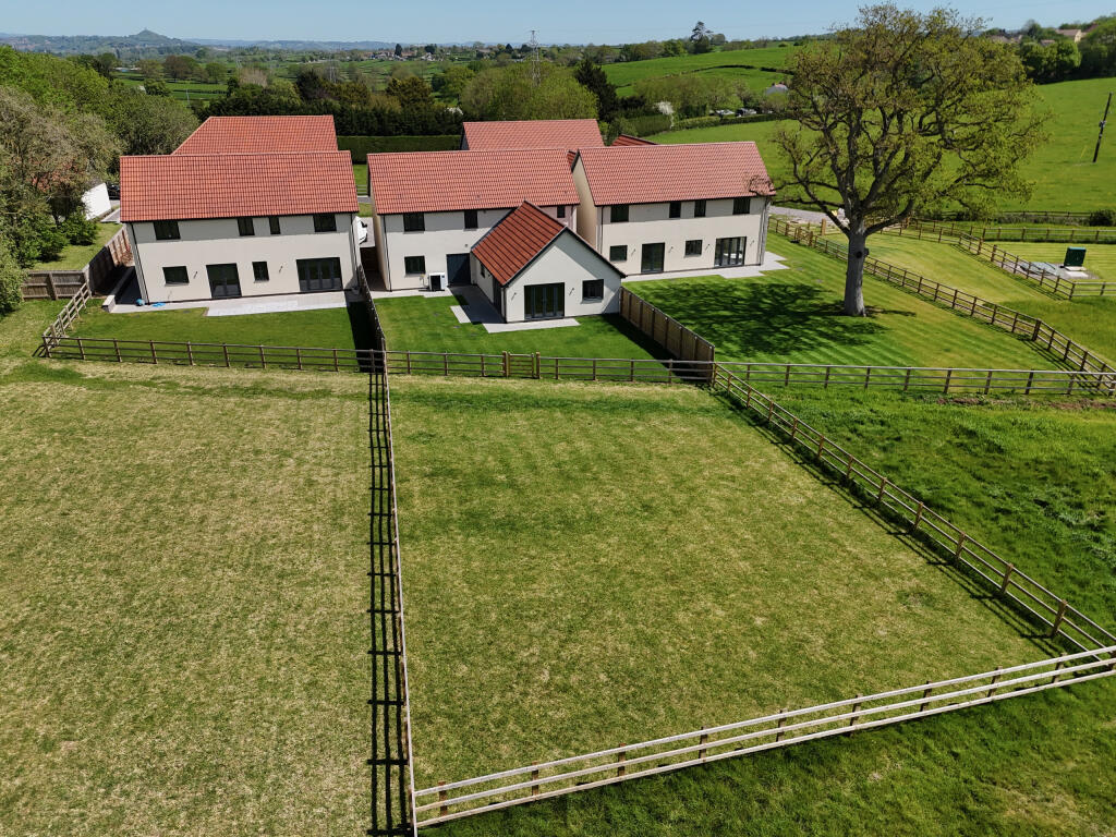 Main image of property: Pipers Farm, Ashcott