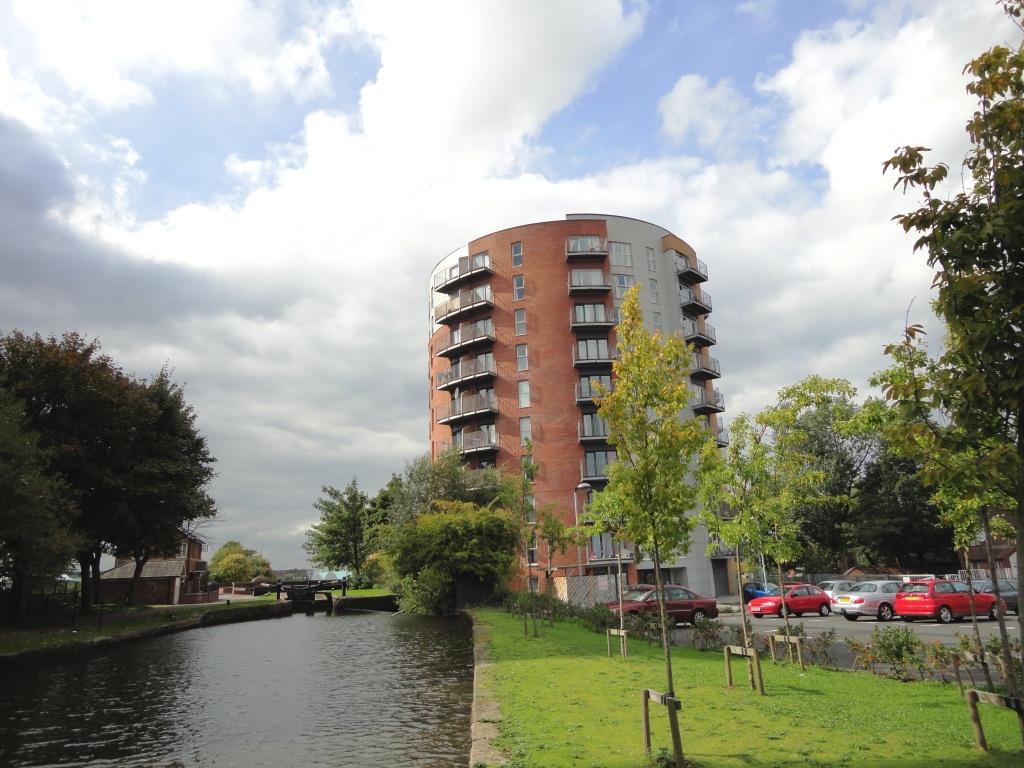 Main image of property: Apt 10, 2 Stuart Street, Manchester M11 4DG