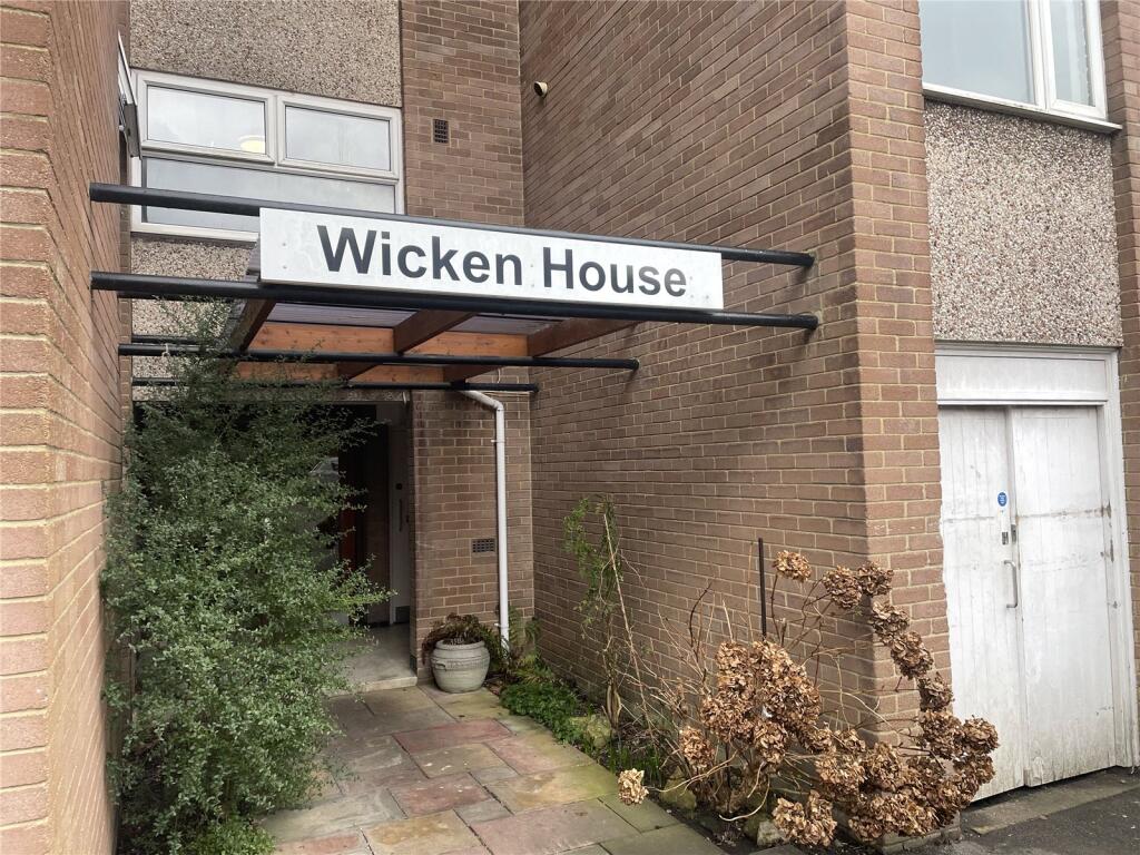Main image of property: London Road, Maidstone, Kent, ME16