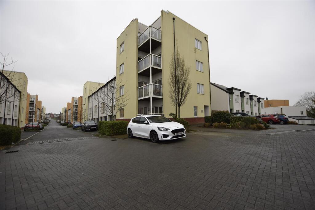 Main image of property: Trem Elai, Penarth