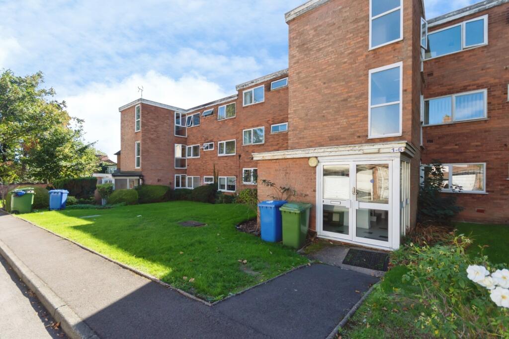 Main image of property: Malvern Court, Yardley Road, Acocks Green, Birmingham, B27