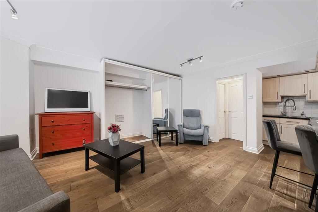 Main image of property: Hatherley Grove, W2
