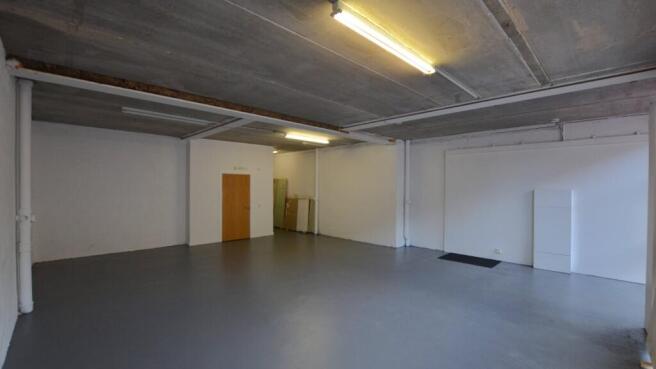 10-2-St-Andrew-Street-Dalkeith-Retail-06