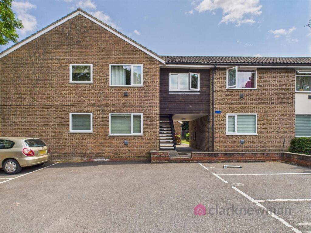 Main image of property: Crouch Court, Harlow, CM20