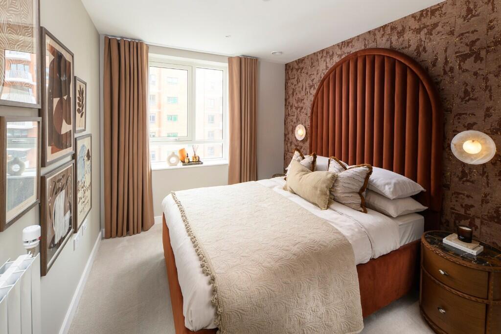 Main image of property: Lombard Square Sales & Marketing Suite
2 Southlake Road
London
SE28 0FX