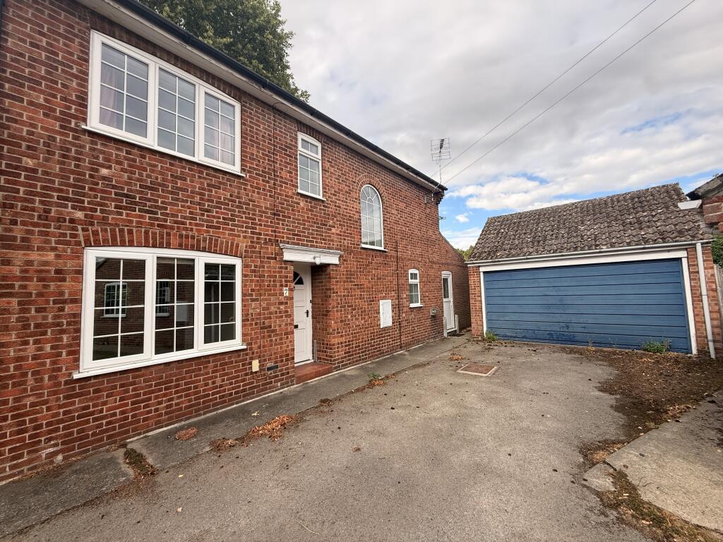 Main image of property: Palmes Close, Naburn, YORK