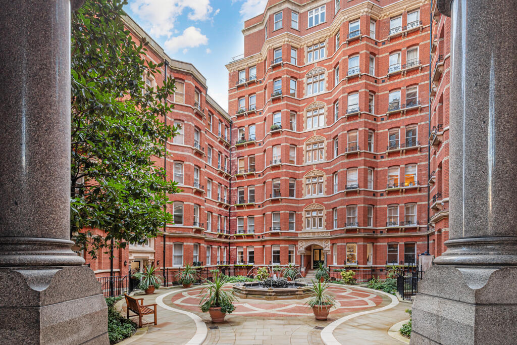 Main image of property: Artillery Mansions, Victoria Street, Westminster, London, SW1H