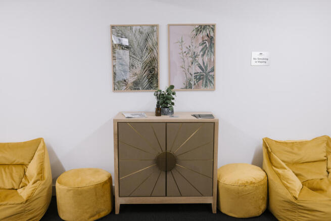 Reflection room