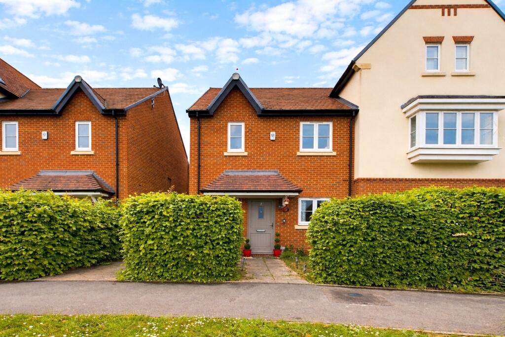 Main image of property: Heather Green, Warfield, Berkshire, RG42
