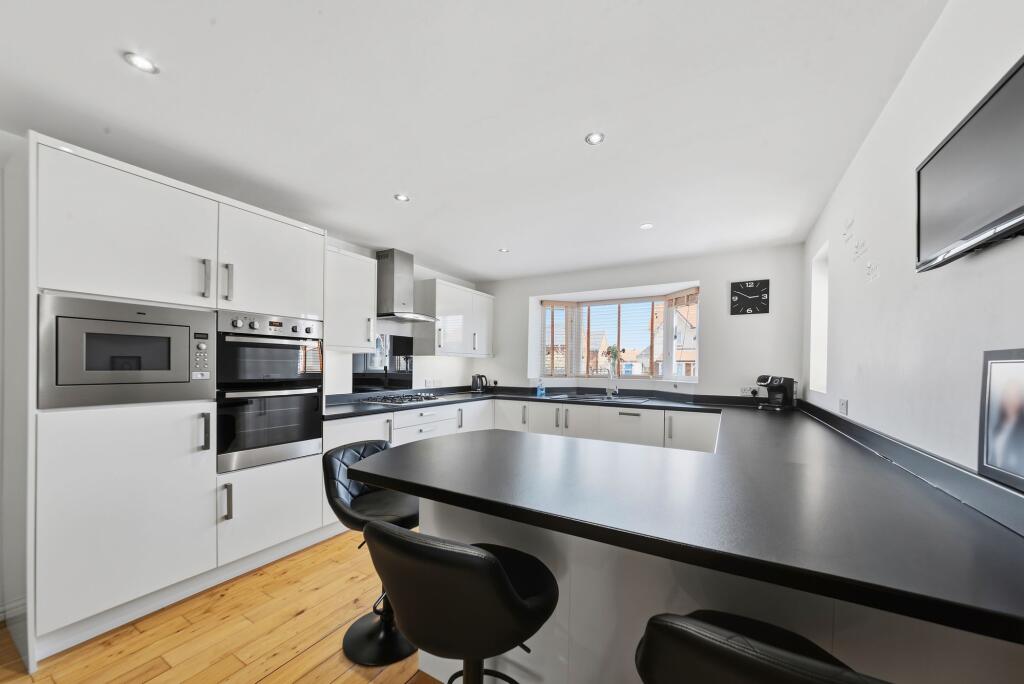 Main image of property: Scocles Road, Minster On Sea, ME12