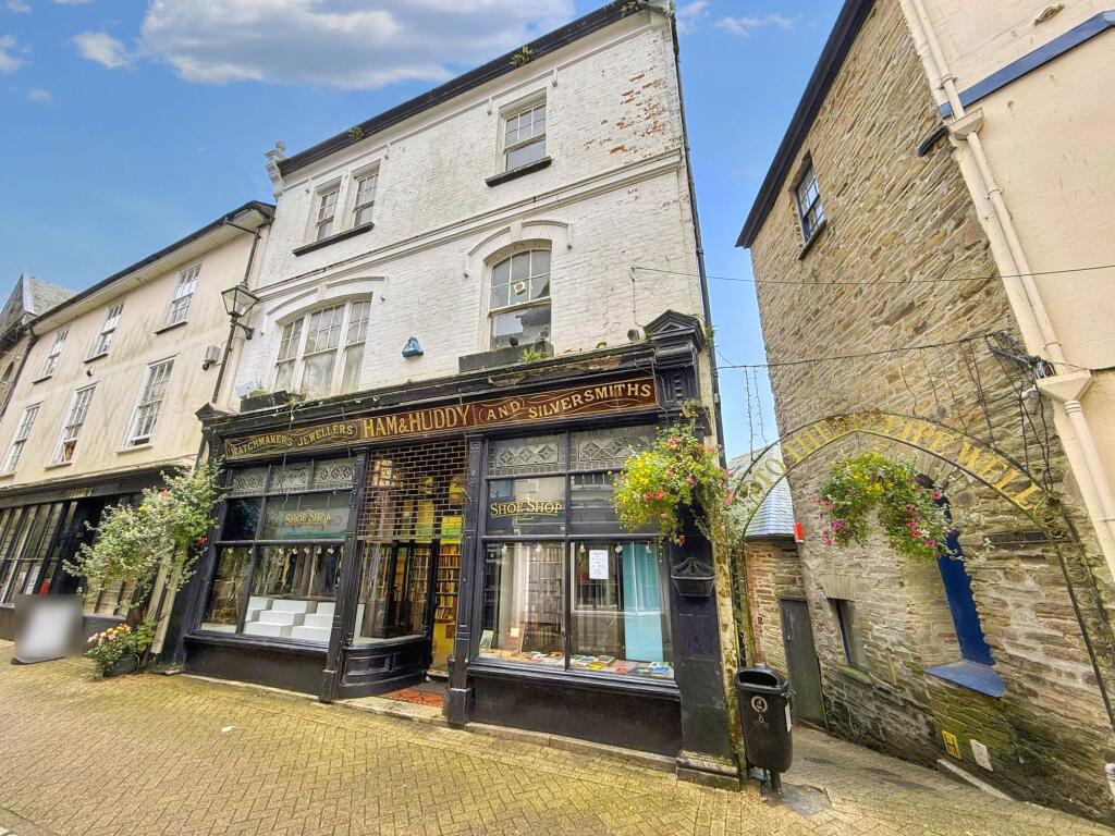 Main image of property: Fore Street, Liskeard, Cornwall, PL14 3JA