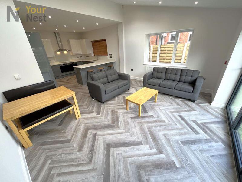 Main image of property: Derwentwater Terrace, Headingley, Leeds, LS6 3JL