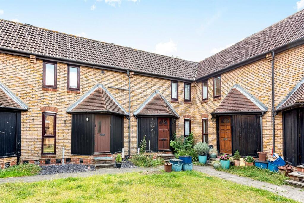 Main image of property: Tillett Square, Rotherhithe SE16
