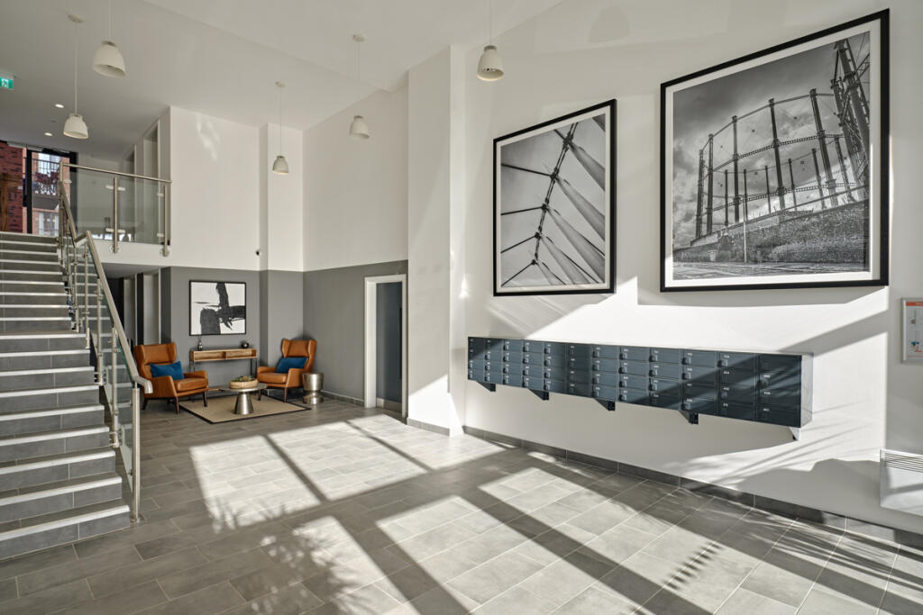 Main image of property: Oxbow, Stephenson House