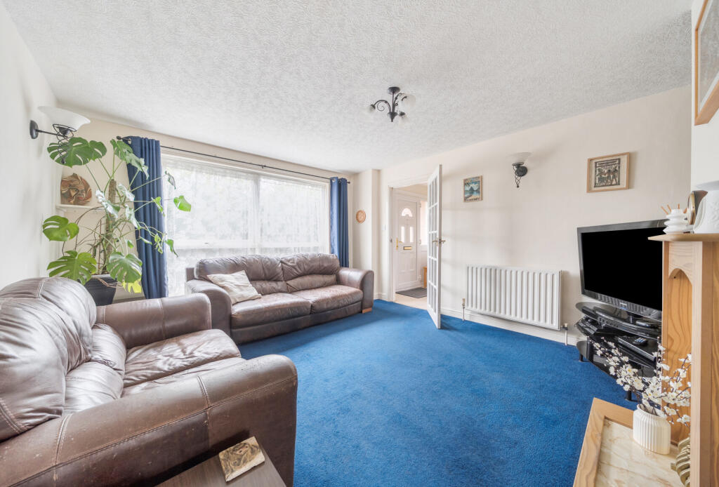 Main image of property: Bradville Gardens, Long Ashton, Bristol, North Somerset, BS41