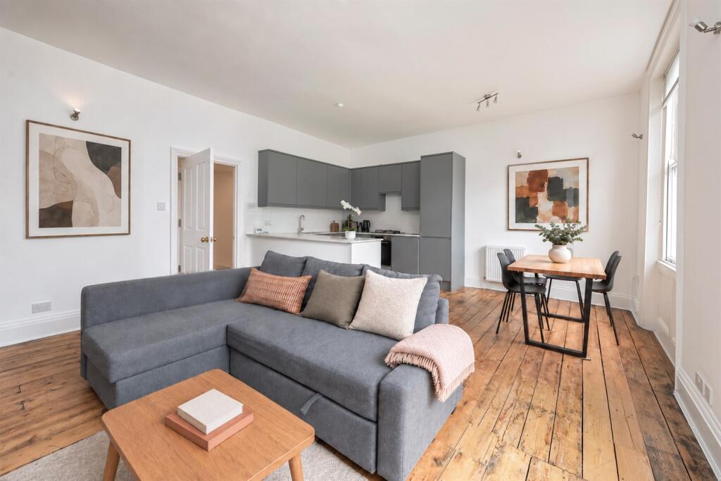 Main image of property: Arundel Gardens, London, W11