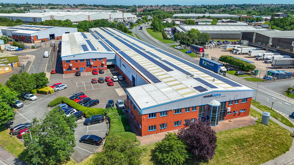 Main image of property: Jacknell Road, Hinckley, Leicestershire, LE10 3BS