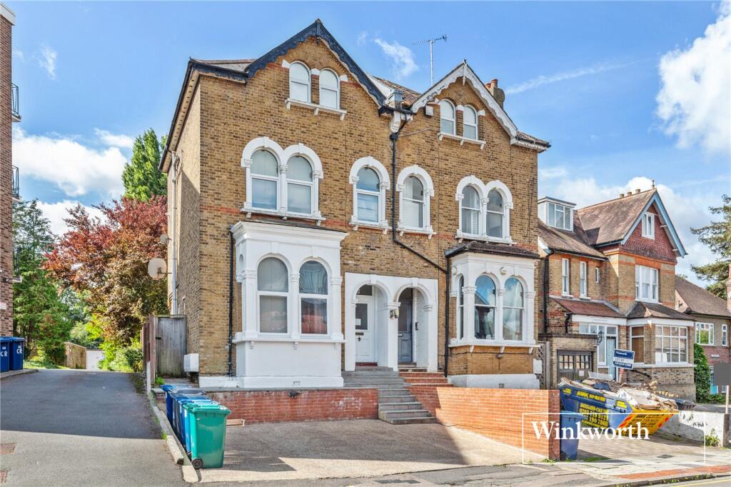 Main image of property: Crescent Road, Finchley, London, N3