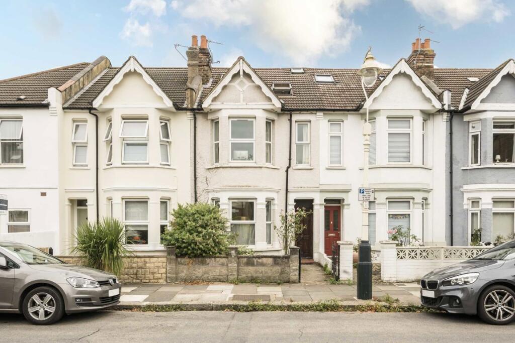 Main image of property: Northcroft Road, Northfields