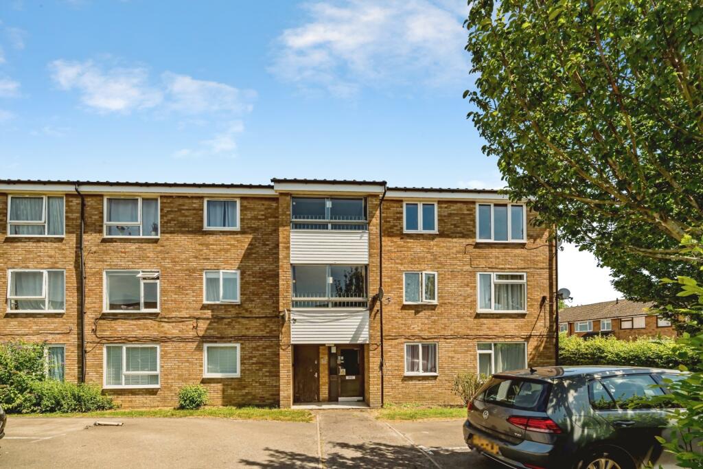 Main image of property: Orwell Drive, AYLESBURY, Buckinghamshire, HP21