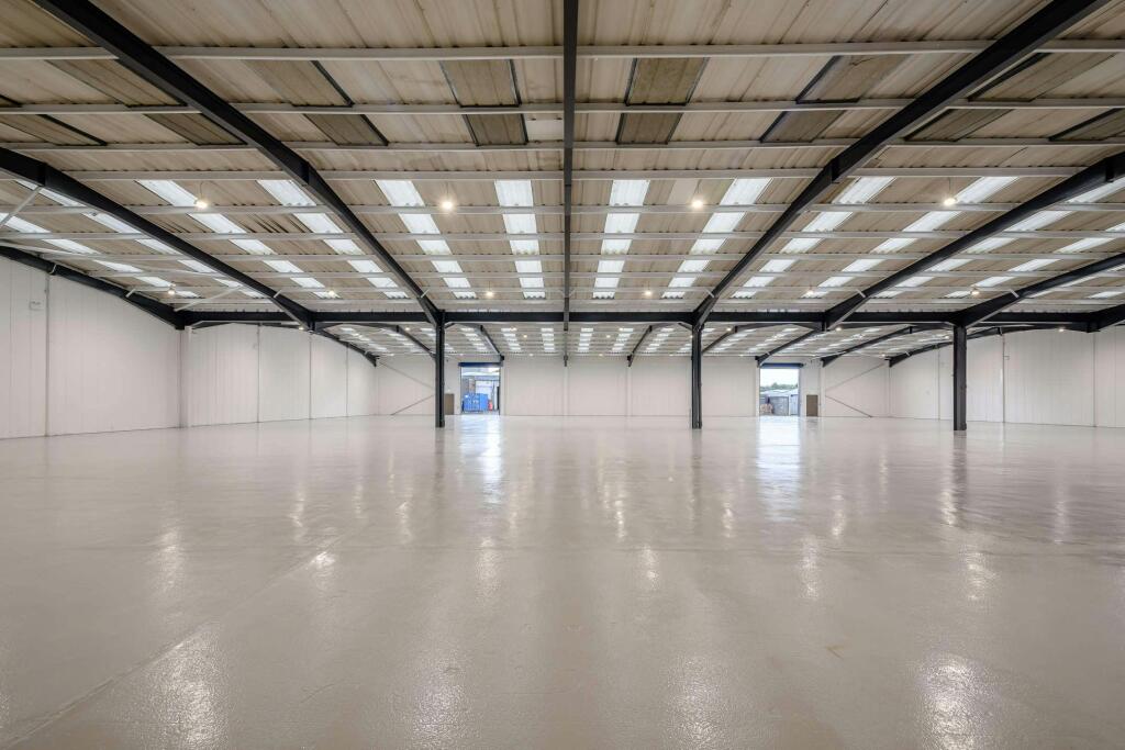  19_Wardpark_South_Industrial_Estate_Unit_13_38_Final800.jpg