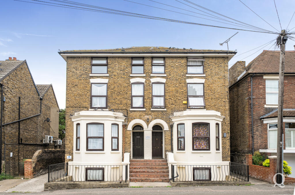 Main image of property: Park Road, Sittingbourne, Kent, ME10