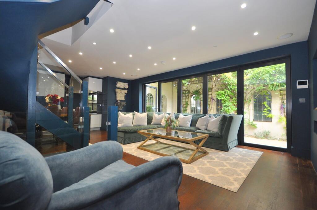 Main image of property: Bath Road, Cheltenham, GL53