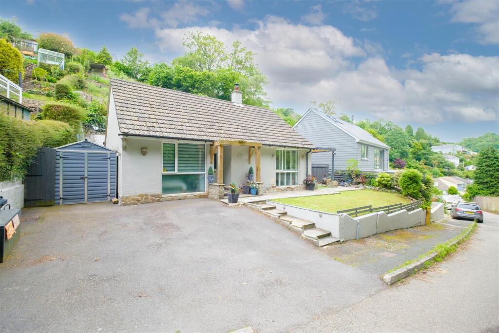 Main image of property: Seaton, Cornwall