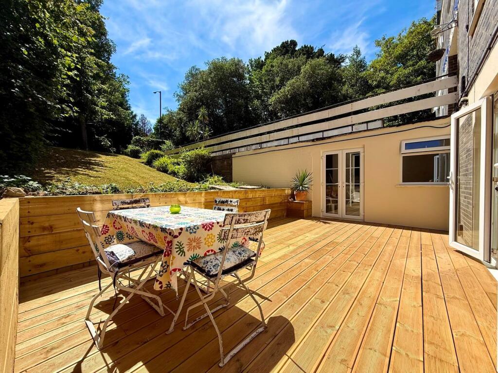 Main image of property: Miami Court 27a Surrey Road, Bournemouth, BH4
