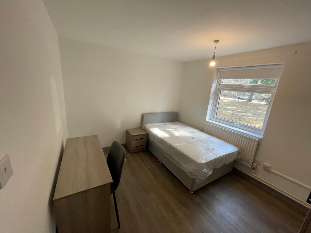 Main image of property: Pearson Square Doctor's Block