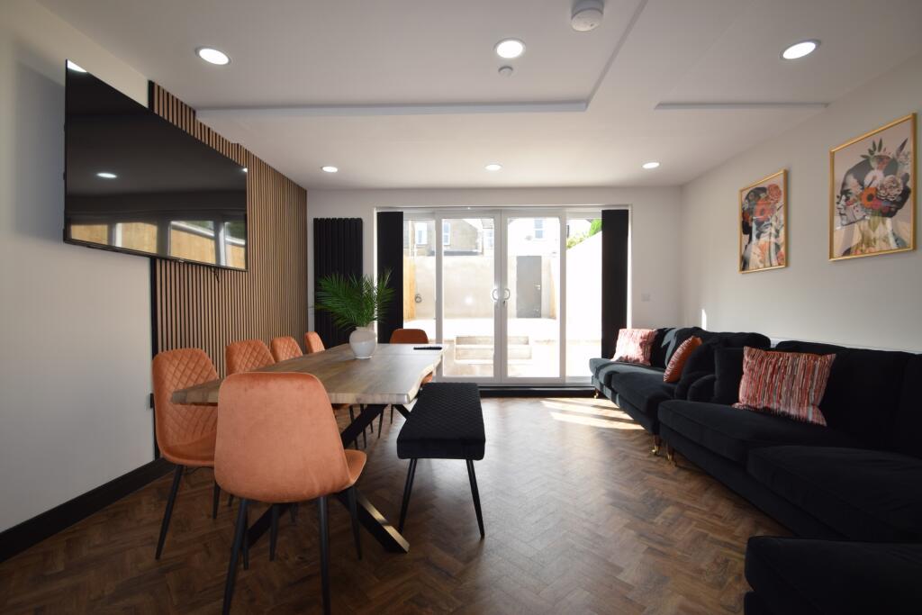 Main image of property: Llantrisant Street, Cathays, CF24