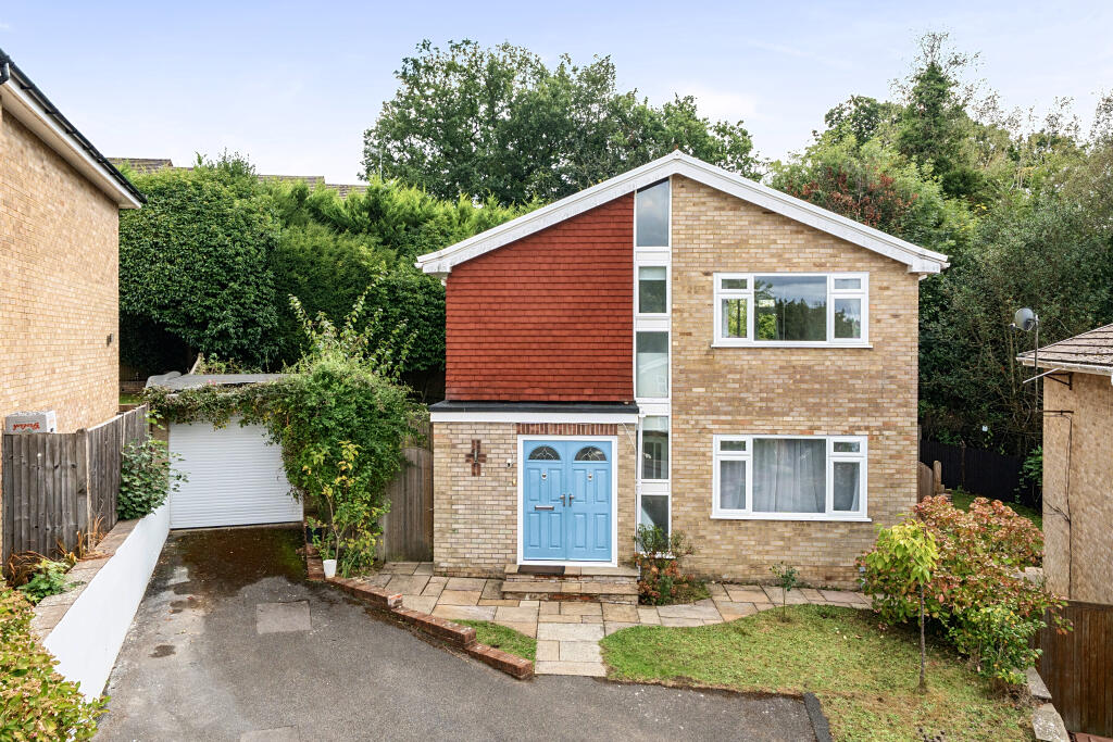 Main image of property: Broad Oak Close, Tunbridge Wells, TN2
