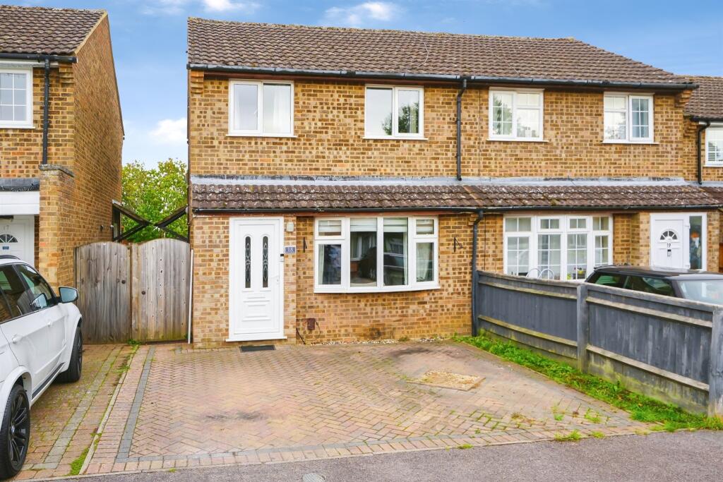 Main image of property: Avon Crescent, BICESTER