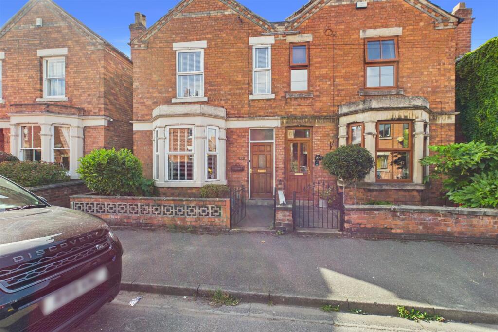 Main image of property: Spring Gardens, Newark, Nottinghamshire