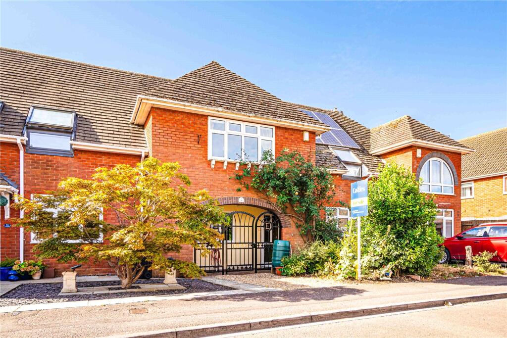 Main image of property: The Nurseries, Eaton Bray, Central Bedfordshire, LU6