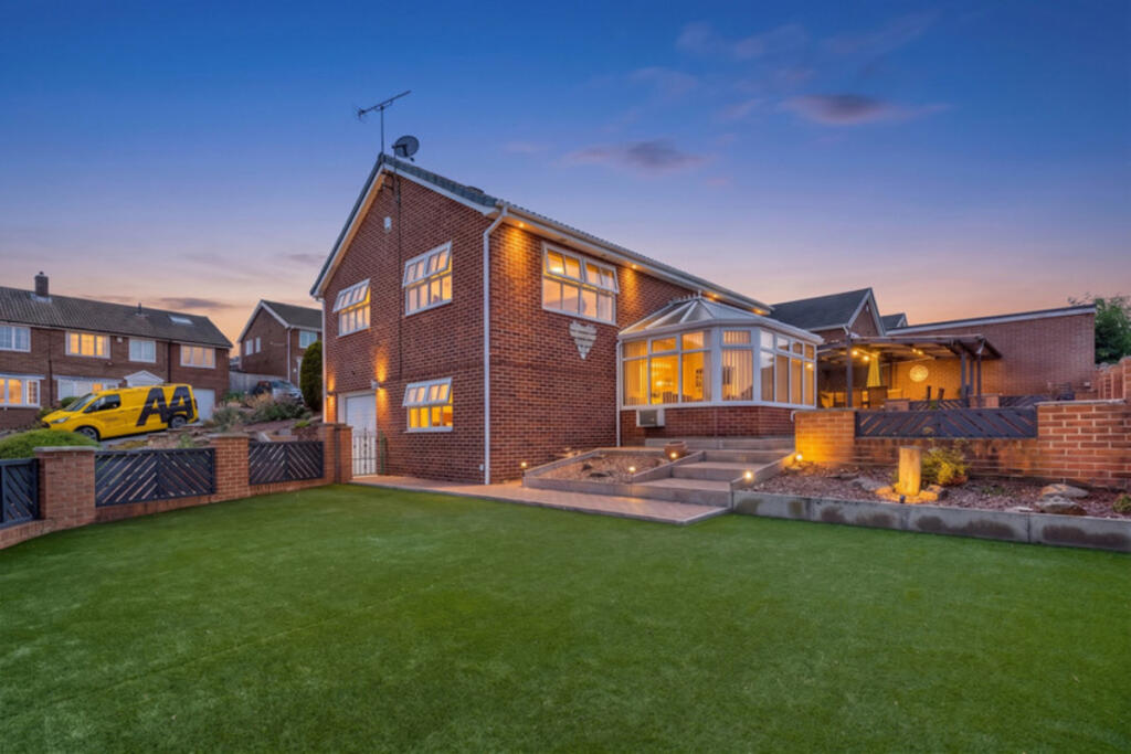 Main image of property: Bexhill Close, Pontefract, WF8