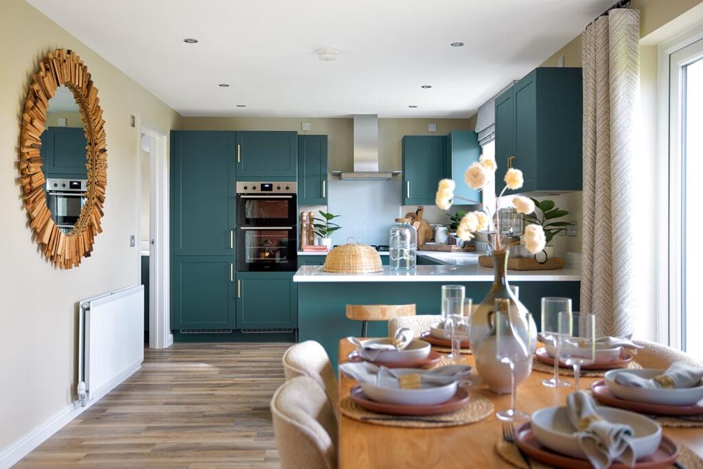 Main image of property: Craigton Drive,
Bishopton,
Renfrewshire,
PA7 5FT