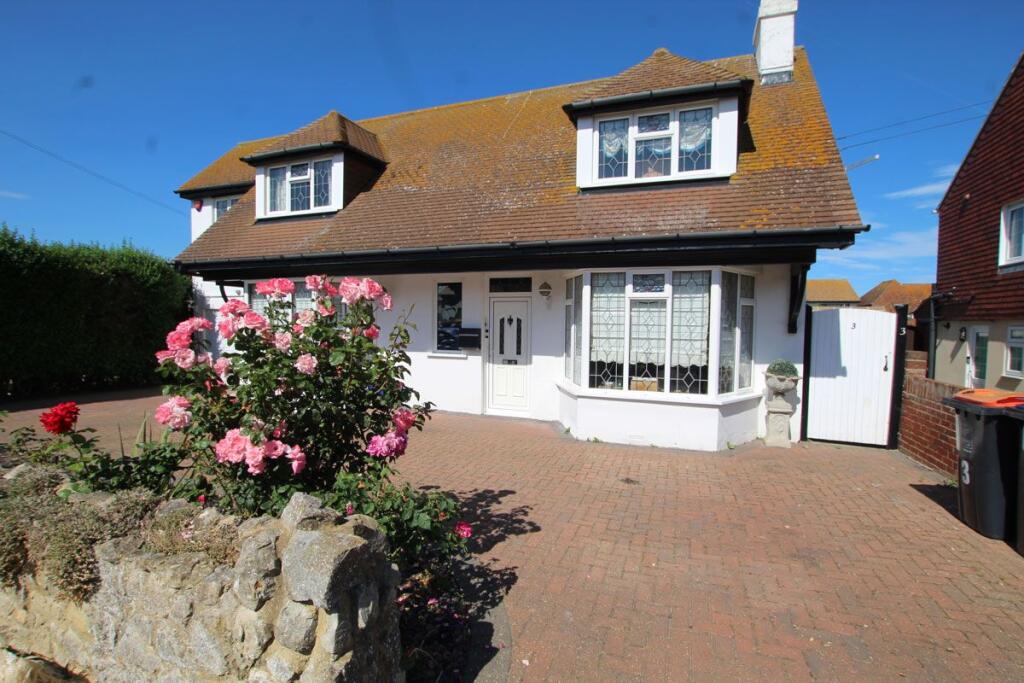 Main image of property: Kings Avenue, Birchington