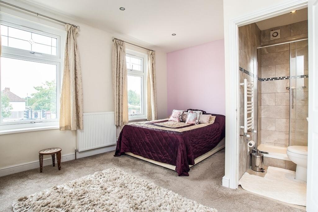 Main image of property: Kingston Road, Kingston Upon Thames, Surrey, KT1