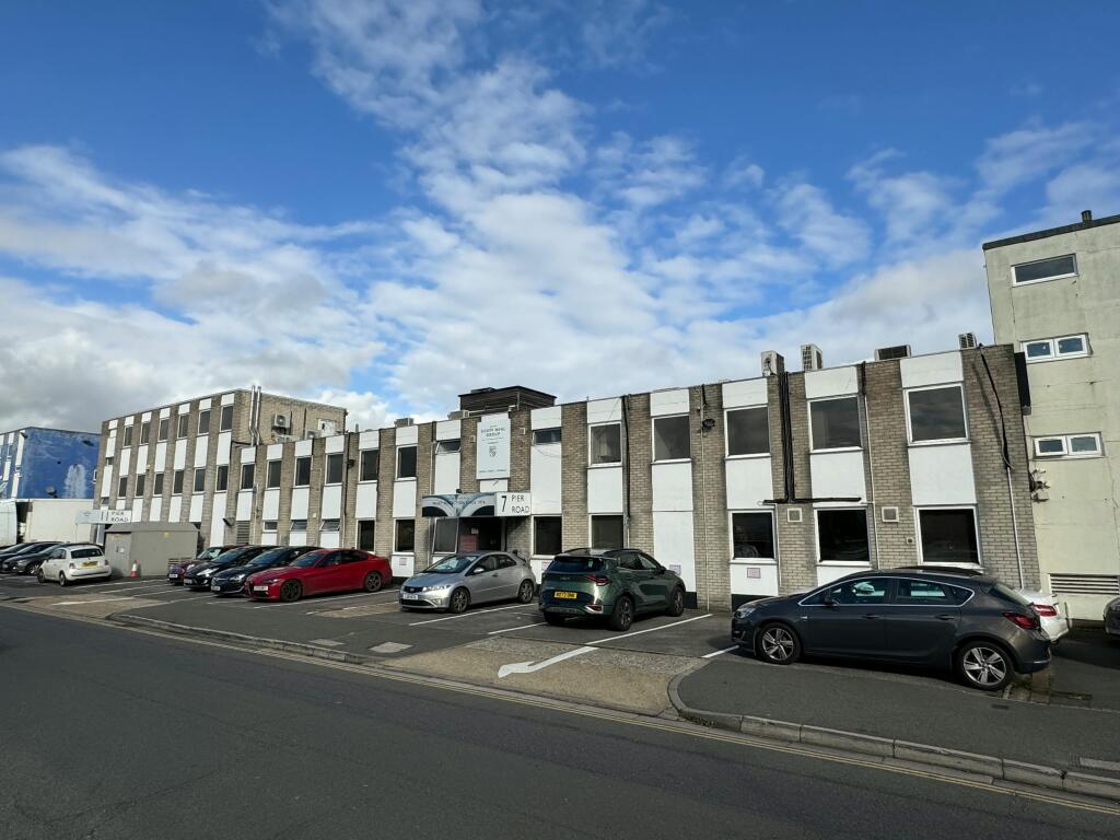 Main image of property: Unit 7  11, Pier Road, Feltham, TW14 0TW