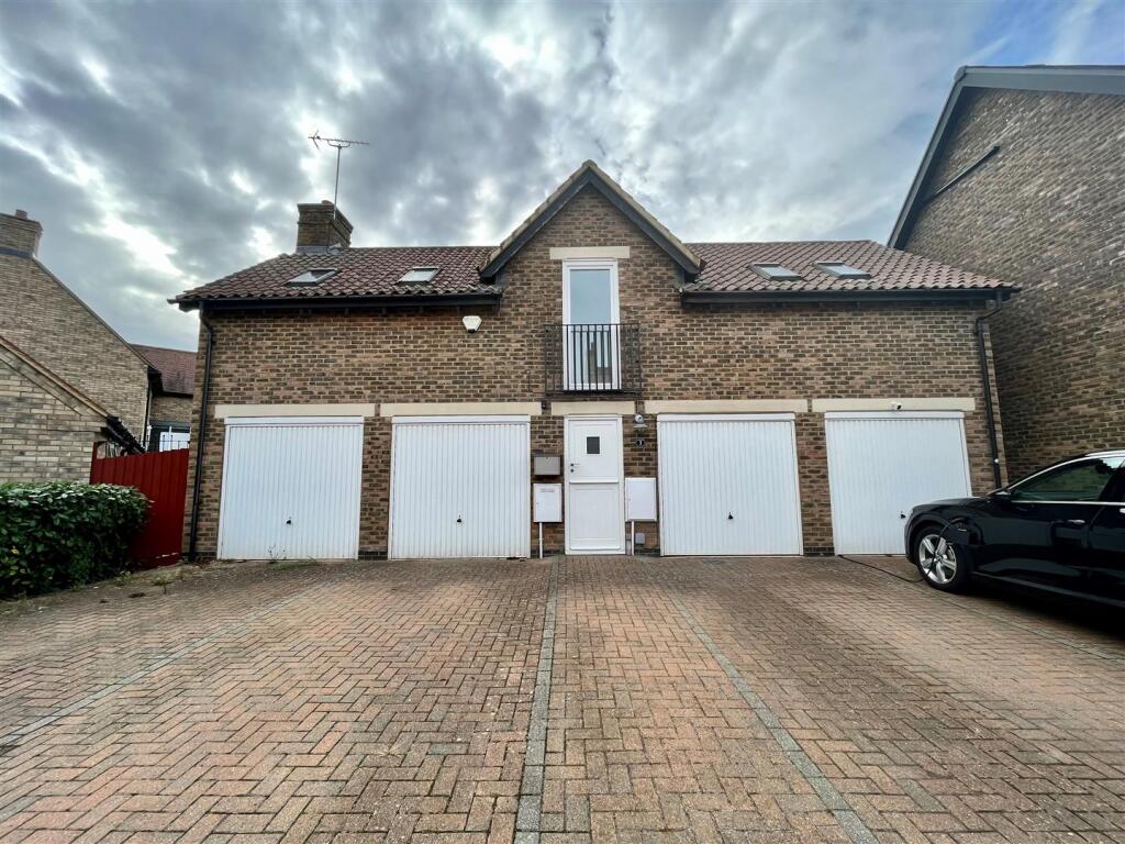 Main image of property: Salisbury Close, Fairfield, Hitchin