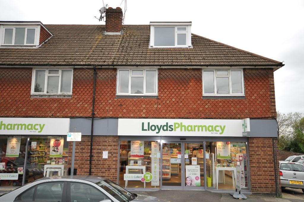 Main image of property: The Parade, Wharf Road, Ash Vale GU12 5AZ